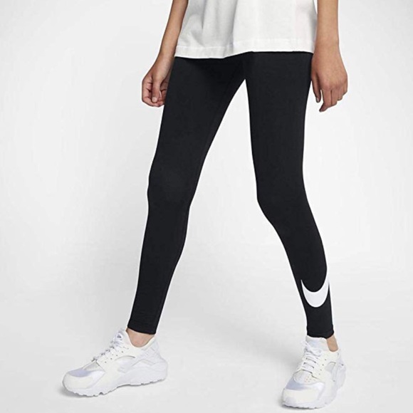 nike leggings logo